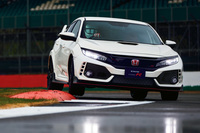 「ホンダ・シビック」が日本市場にカムバック