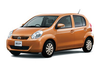 ダイハツ、小型乗用車「ブーン」を一部改良