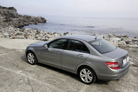 メルセデス・ベンツC250 CGI ブルーエフィシェンシー アバンギャルド（FR/5AT）【試乗記】の画像