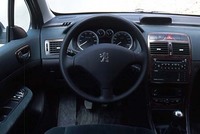 プジョー307 2.0（5MT）【海外試乗記】の画像