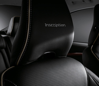 ボルボV70／XC70に装備充実の新グレード登場の画像