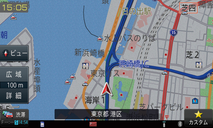 地図画面は色合いや明度など最新のサイバーナビとは異なるが、文字の大きさを変えられるのはうれしい配慮。写真は大サイズで表示。