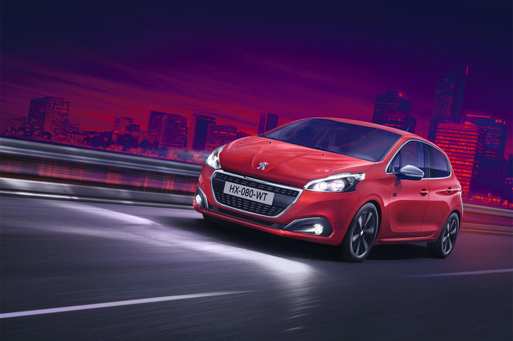 「プジョー208テックパックエディション」