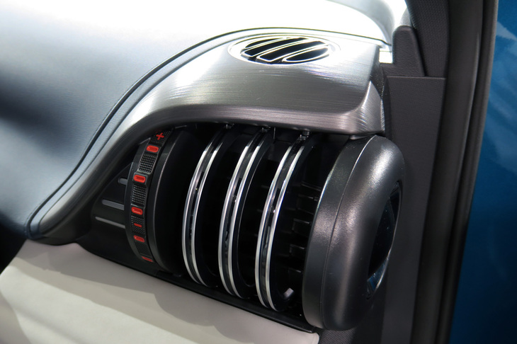 BYDアットスリー（エアコン吹き出し口）