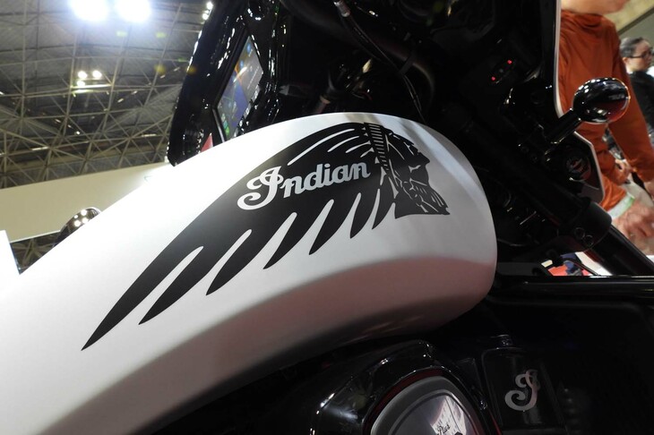 インディアン・チーフテン パワープラス ダークホース