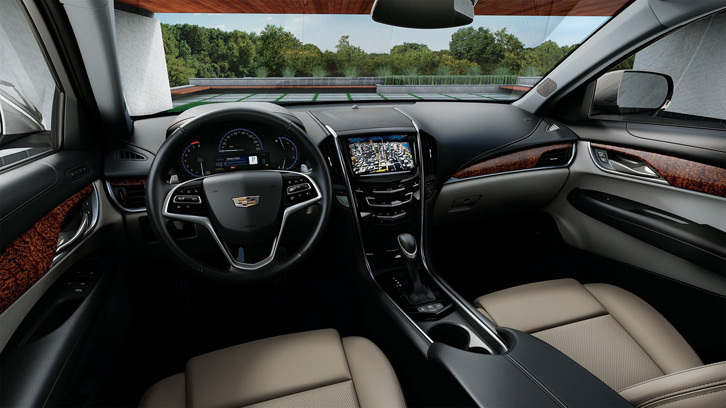 「ATSセダン ホワイトエディション」のインストゥルメントパネルまわり。