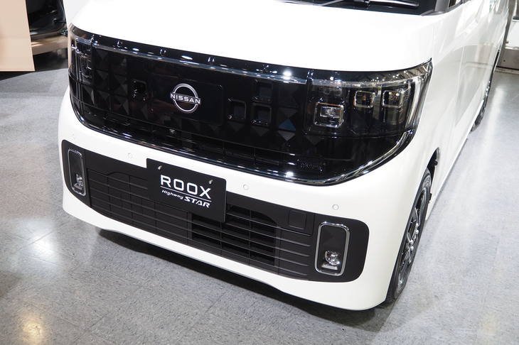 日産ルークス ハイウェイスター（フロントマスク）