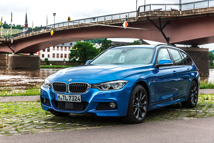 高い走行安定性に、アウトバーンでの気持ちよさ。「BMW 340i xDriveツーリング Mスポーツ」は、何とも頼もしい相棒であった。