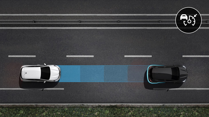 アダプティブクルーズコントロールには、全車速対応・渋滞追従機能付きと、機能の充実したシステムが採用されている。