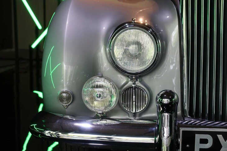 ベントレーRタイプ コンチネンタル（ヘッドランプ）