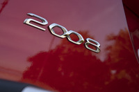 ルノー・キャプチャー VS. フォルクスワーゲンTクロス VS. プジョー2008の画像