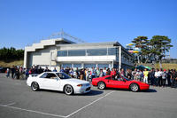 「フェラーリ328GTS」とR32型「スカイラインGT-R」との戦いは、4回ともフェラーリの勝利に終わった。（写真＝池之平昌信）