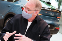 製品のEV化について「摩擦もあるが、新しい雇用の創出にもつながっている」と語るパーソン氏。