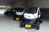 2人乗りの超小型EV「日産ニューモビリティコンセプト」。