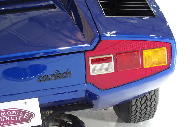 ランボルギーニ・カウンタックLP400（1975年）