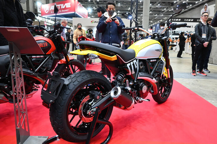 ドゥカティ・スクランブラー アイコン