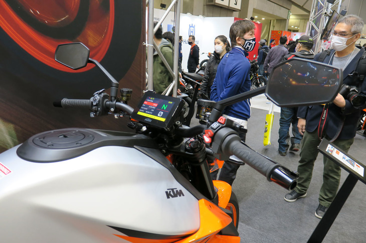 KTM 1290スーパーデュークRエボ