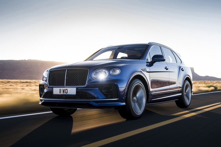 2020年に国内導入された「ベンテイガ」の大幅改良モデル。