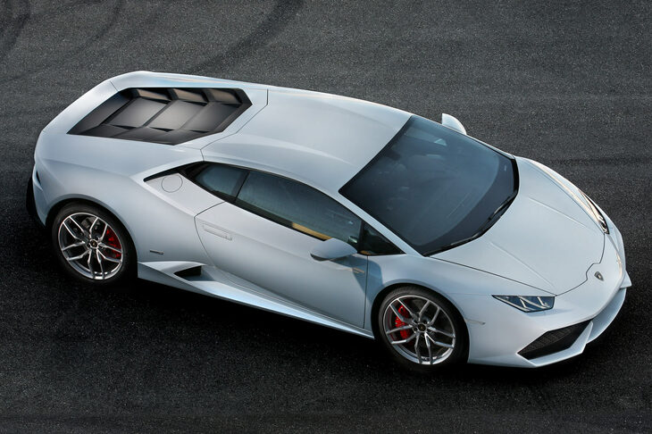 「テメラリオ」の前の世代の“ベビーランボ”である「ウラカン」（2014-2024年）。