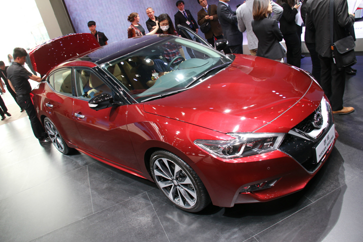 「日産マキシマ」。2015年の広州ショーで発表されたのに続き、今回の北京ショーを機に発売。