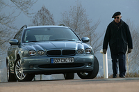 ジャガーXタイプエステート3.0スポーツ（5MT）【海外試乗記】