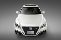 【東京モーターショー2017】トヨタ、「クラウン コンセプト」を初公開