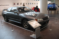 「日産スカイラインGT-R」（R32）