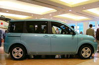 トヨタの新ミニ・ミニバン「シエンタ」デビューの画像