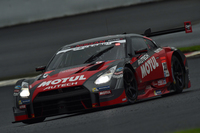 2位でレースを終えた、松田次生／ロニー・クインタレッリ組のNo.23 MOTUL AUTECH GT-R。
    