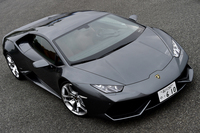 ランボルギーニ・ウラカンLP610-4
    