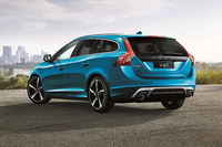 「V60 T6 AWD R-DESIGN」
    