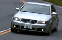 アウディS4（6AT）【試乗記】の画像