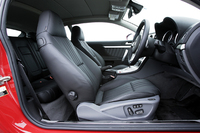 アルファ・ロメオ・アルファ・ブレラ Sky Window 3.2 JTS Q4 Q-トロニック(4WD/6AT)【ブリーフテスト】の画像