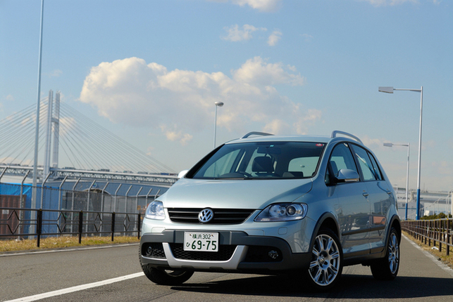 【スペック】
全長×全幅×全高＝4240×1775×1655mm／ホイールベース＝2575mm／車重＝1490kg／駆動方式＝FF／1.4リッター直4DOHC16バルブ・ターボインタークーラー付き（140ps/5600rpm、22.4kgm/1500-4000rpm）／価格＝309.0万円（テスト車＝同じ）