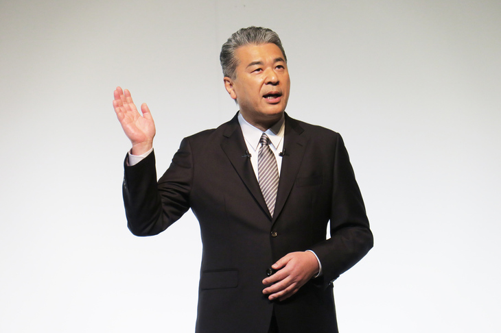 長らく車両の開発に携わってきた中嶋裕樹副社長。“電動化”“知能化”“多様化”の3つのアプローチを通してクルマを進化させると述べた。