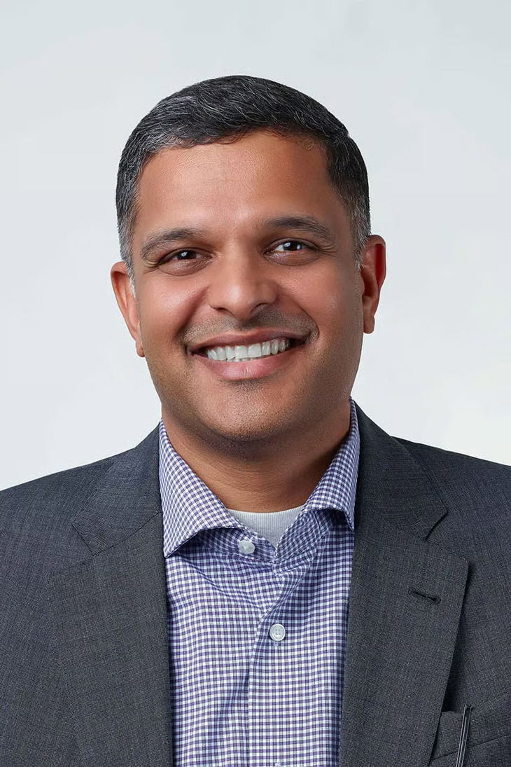 USTのクリシュナ・サディエンドラCEO。