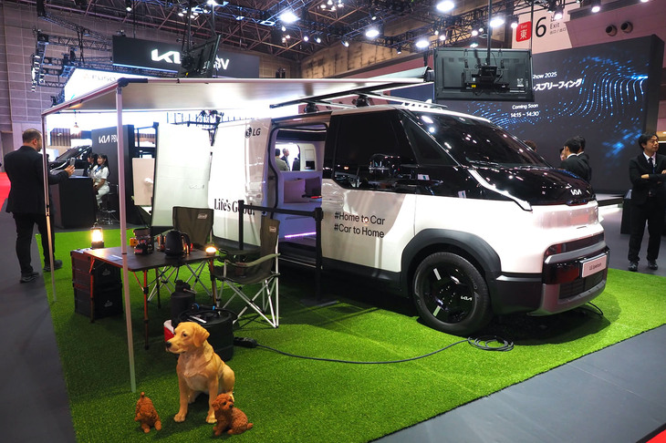 キアPV5 LGシュピラウム（コンセプトモデル）