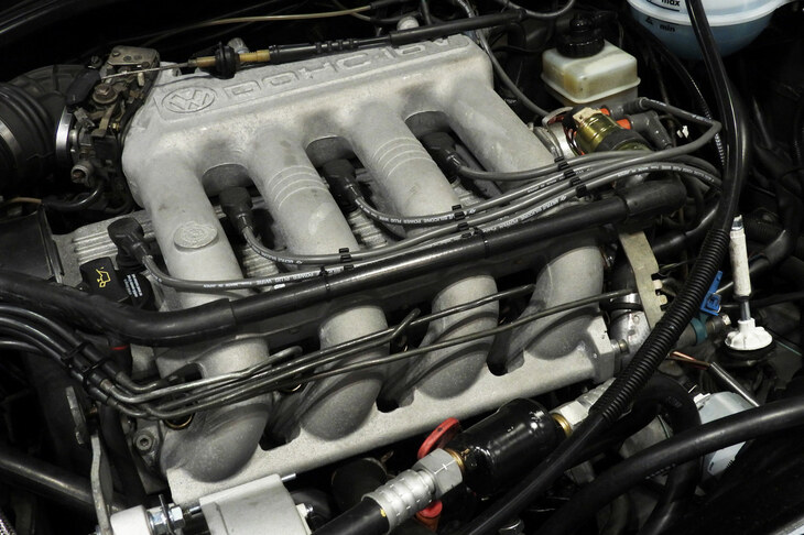 フォルクスワーゲン・ゴルフGTI-16 v（1990年）