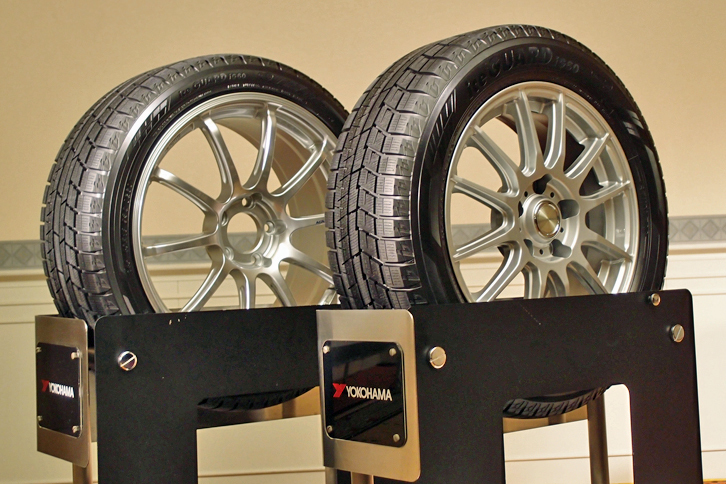 「ヨコハマ・アイスガードiG60」