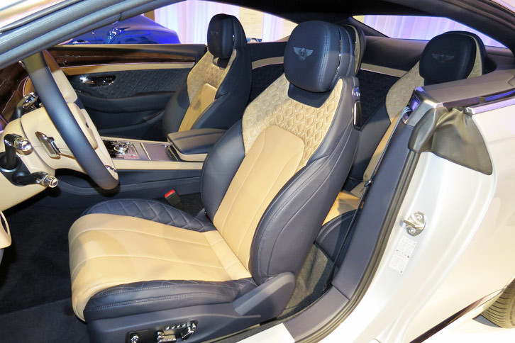 ベントレー・コンチネンタルGT（シート）