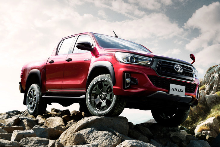 「トヨタ・ハイラックスZ“ブラックラリーエディション”」