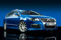 R印の新型VW、「パサートヴァリアントR36」発売