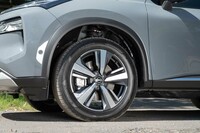 「G e-4ORCE」のタイヤ＆ホイールは19インチ。今回の試乗車はハンコックのハイパフォーマンスタイヤ「ヴェンタスS1 evo3 SUV」を履いていた。