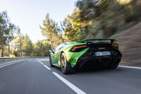 動力性能を高めつつ、よりドライビングの楽しさも感じられるようになった「ウラカン テクニカ」。ウラカンの10年、“V10ランボ”の20年を飾るのにふさわしいモデルといえるだろう。