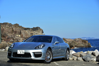 「パナメーラ ターボ エグゼクティブ」