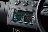 「フォルクスワーゲン・クロストゥーラン」発表の画像