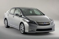 レクサス初のハイブリッド専用モデル「HS250h」を披露【デトロイトショー09】の画像