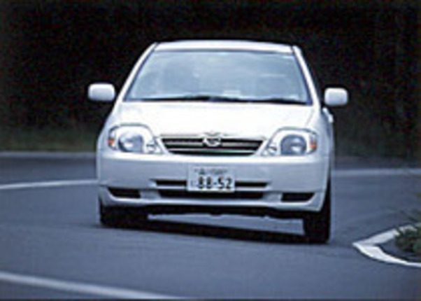 【スペック】全長×全幅×全高＝4365×1695×1470mm/ホイールベース＝2600mm/車重＝1030kg/駆動方式＝FF/1.3リッター直4DOHC16バルブ(88ps/6000rpm、12.5kgm/4400rpm)/車両本体価格＝129.8万円(テスト車＝149.3万円) 