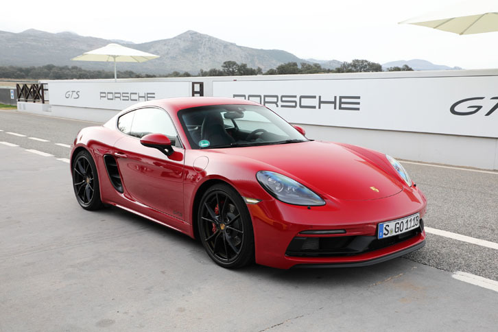 ポルシェ718ケイマンGTS