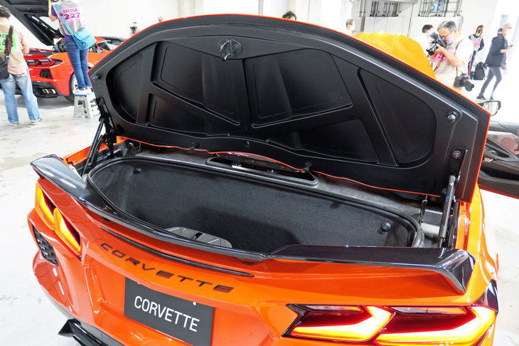 シボレー・コルベット  コンバーチブル 日本仕様プロトタイプ（リアトランク）